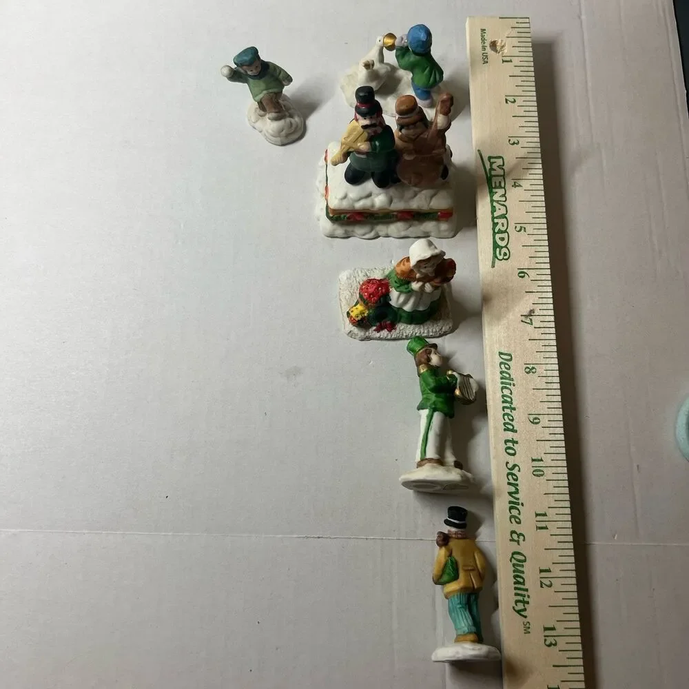 Vtg 1993 Mercuries Christmas Village Figurines Set 7 Porcelain Holiday People